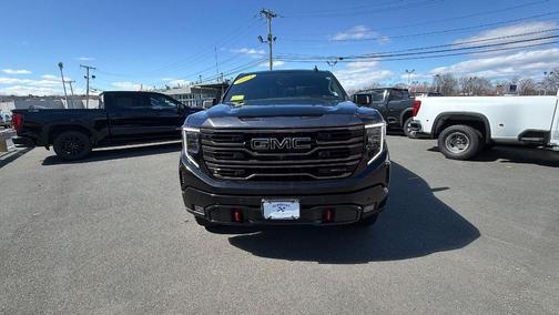 2023 GMC Sierra 1500 AT4X