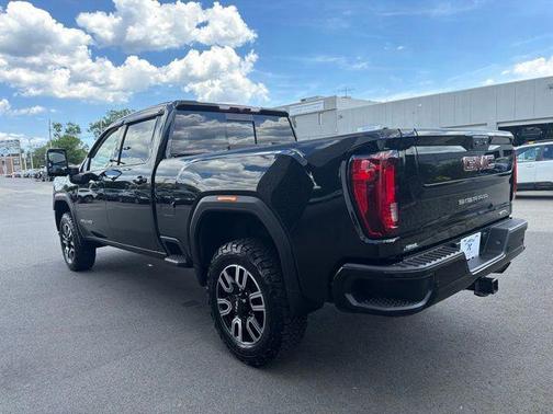 Ebony Twilight Metallic 2021 GMC Sierra 2500 AT4