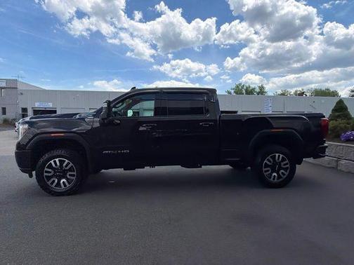 Ebony Twilight Metallic 2021 GMC Sierra 2500 AT4