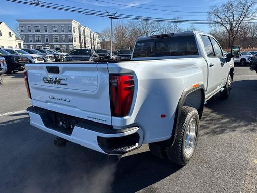 2026 GMC Sierra 3500 Denali