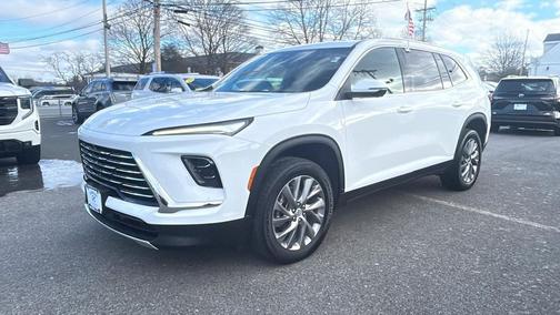 2025 Buick Enclave Preferred FWD