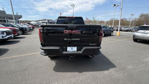 Onyx Black 2026 GMC Sierra 2500 AT4