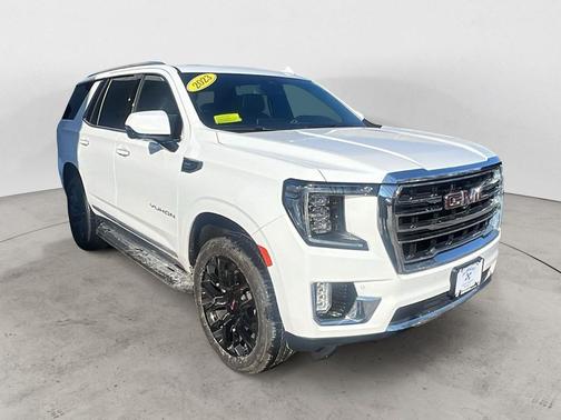 2023 GMC Yukon SLT