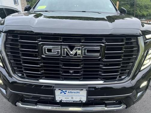 2025 GMC Yukon Denali Ultimate