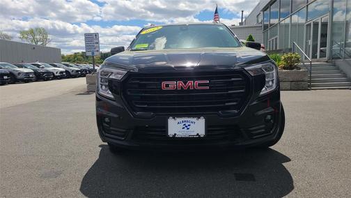 Ebony Twilight Metallic 2023 GMC Terrain SLT