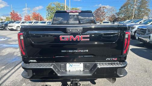 2024 GMC Sierra 2500 AT4