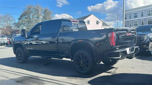 2024 GMC Sierra 2500 AT4