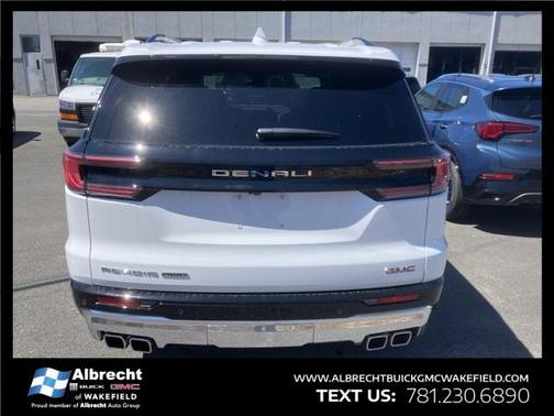 2025 GMC Acadia Denali