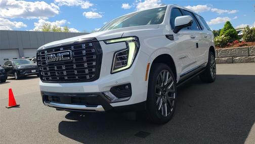 Glacier White Tricoat 2026 GMC Yukon Denali Ultimate
