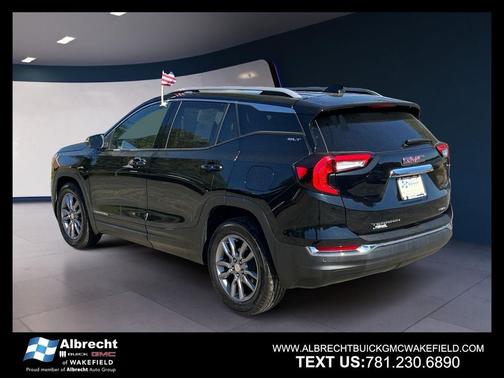 2022 GMC Terrain SLT