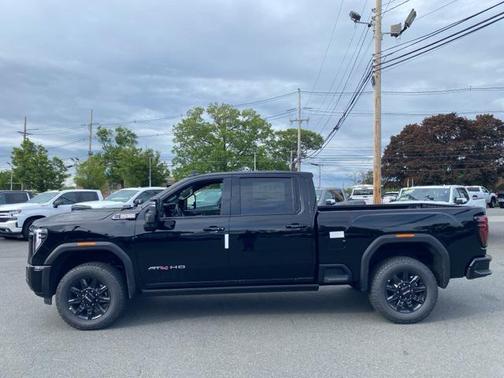 2025 GMC Sierra 2500 AT4