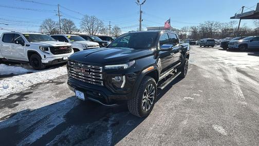 2023 GMC Canyon Denali