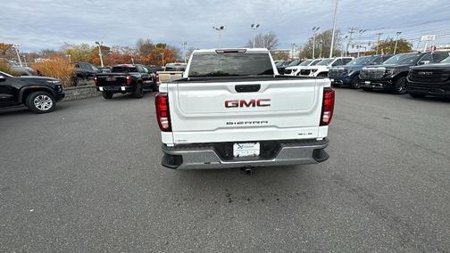 2024 GMC Sierra 1500 SLE