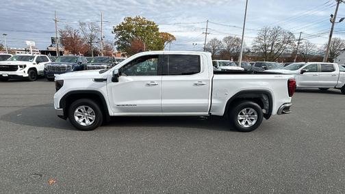 2024 GMC Sierra 1500 SLE