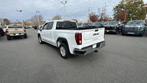 2024 GMC Sierra 1500 SLE