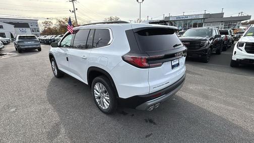 2026 GMC Acadia AWD Elevation