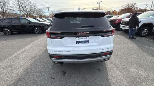 2026 GMC Acadia AWD Elevation