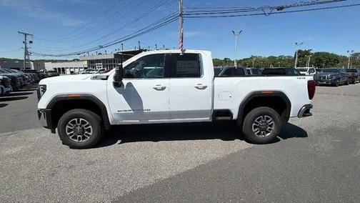 Summit White 2026 GMC Sierra 2500 SLE