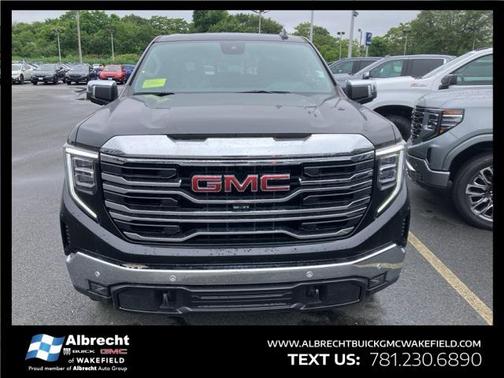 2025 GMC Sierra 1500 SLT
