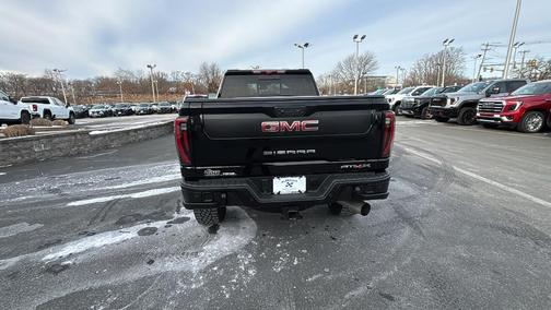 2024 GMC Sierra 2500 AT4X