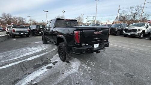 2024 GMC Sierra 2500 AT4X