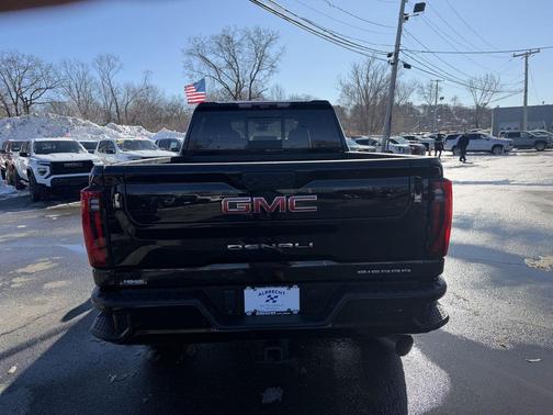 2024 GMC Sierra 3500 Denali
