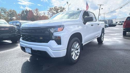 2022 Chevrolet Silverado 1500 Custom