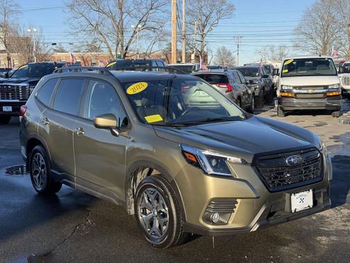 2023 Subaru Forester Premium