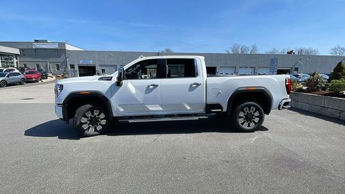 Summit White 2026 GMC Sierra 2500 Denali