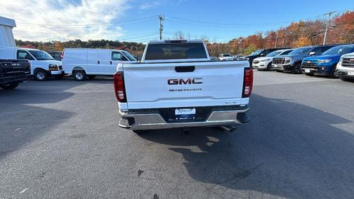 2026 GMC Sierra 2500 SLE