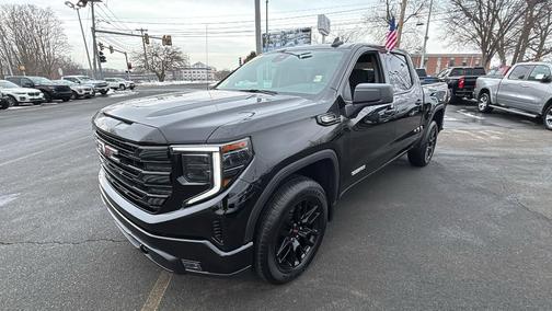 2025 GMC Sierra 1500 Elevation