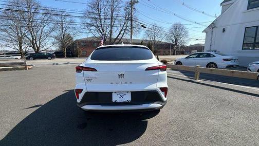 Summit White 2026 Buick Envista Preferred FWD
