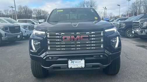 2025 GMC Canyon Denali