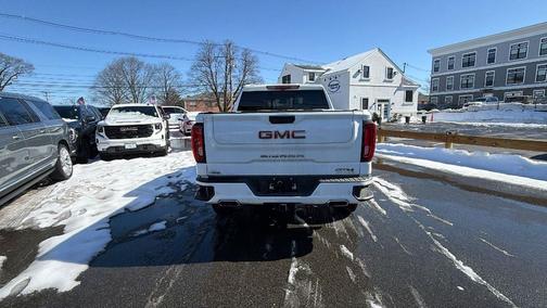 2025 GMC Sierra 1500 AT4