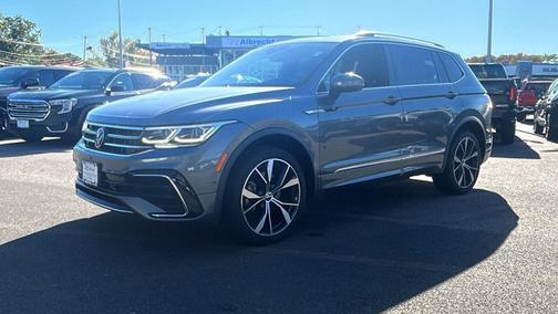 2022 Volkswagen Tiguan 2.0T SEL R-Line 4MOTION