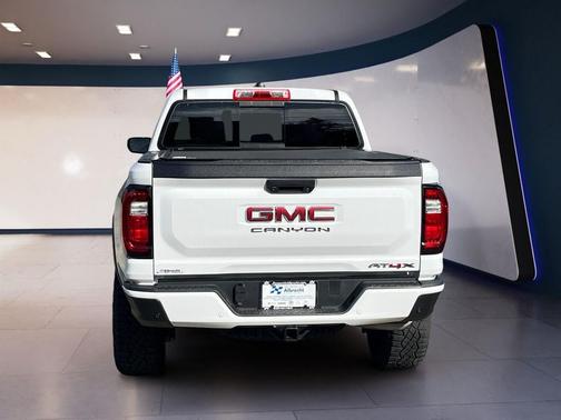 2023 GMC Canyon AT4X