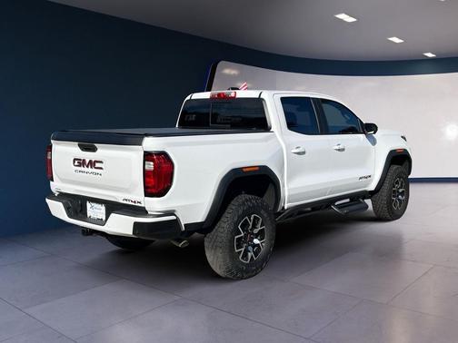 2023 GMC Canyon AT4X