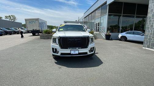 White Frost Tricoat 2023 GMC Yukon XL Denali Ultimate