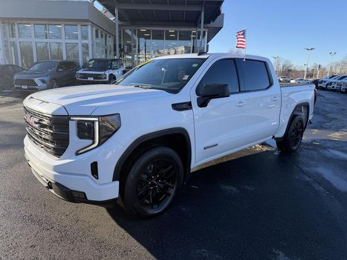 2022 GMC Sierra 1500 Elevation