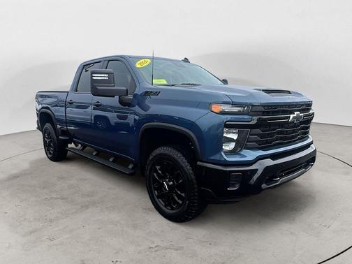 2026 Chevrolet Silverado 2500 Custom