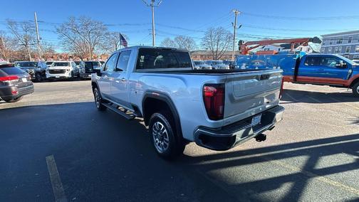 2021 GMC Sierra 2500 SLT