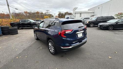 2022 GMC Terrain SLT