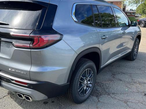 2026 GMC Acadia AWD Elevation