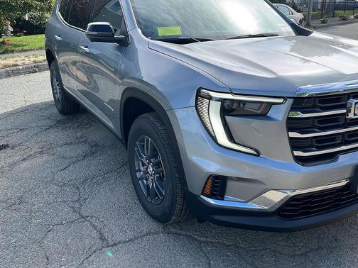 2026 GMC Acadia AWD Elevation