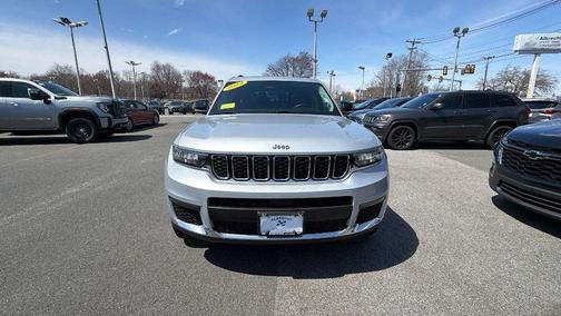 Silver Zynith 2022 Jeep Grand Cherokee L Limited