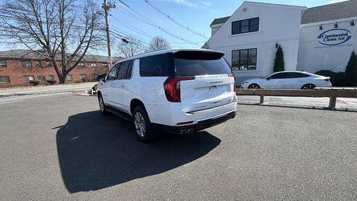 Summit White 2025 GMC Yukon XL Denali