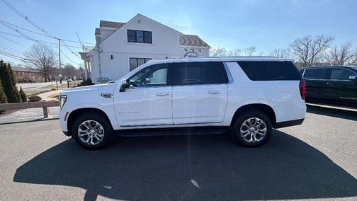 Summit White 2025 GMC Yukon XL Denali