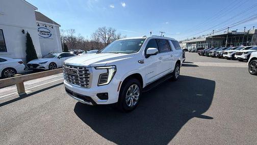 Summit White 2025 GMC Yukon XL Denali