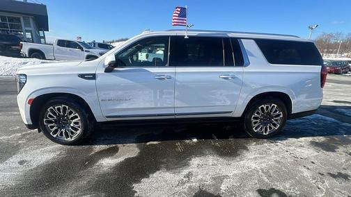 2023 GMC Yukon XL Denali Ultimate