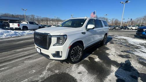 2023 GMC Yukon XL Denali Ultimate